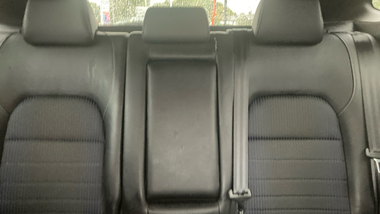 Nissan Qashqai 1.3 DiG-T MH Tekna 5dr Petrol Hatchback